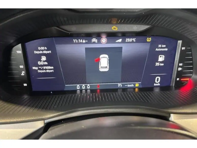 Occasion Skoda Kamiq Berline MANUAL BLACK 14