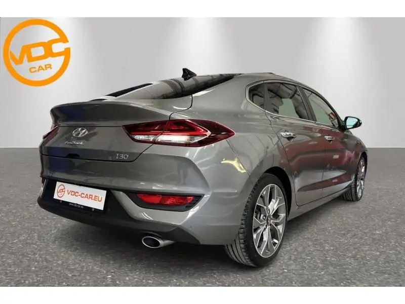 Occasion Hyundai i30 Fastback executive GREY 3