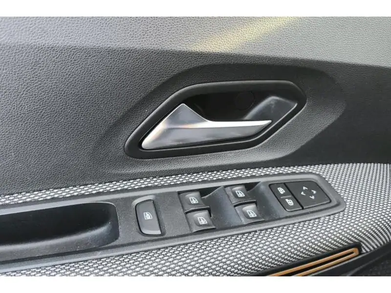 Occasion Dacia Sandero Stepway TCe 100 ECO-G Comfort BLACK 17