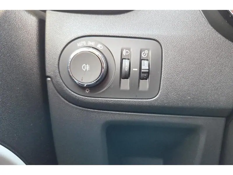 Occasion Opel Crossland X Berline MANUAL BLUE 22