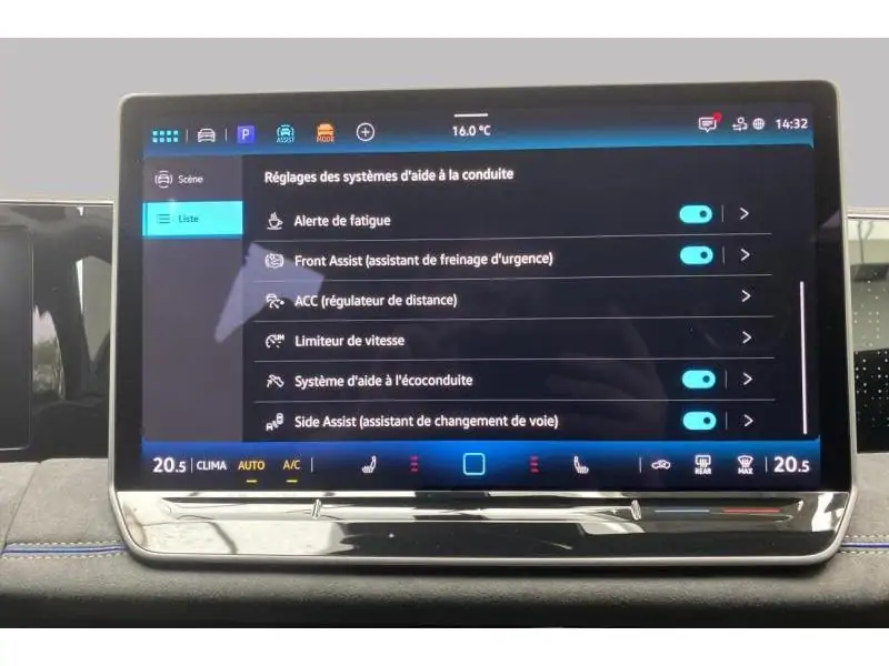 Occasion Volkswagen Tiguan R-Line* Caméra GPS GREY 36