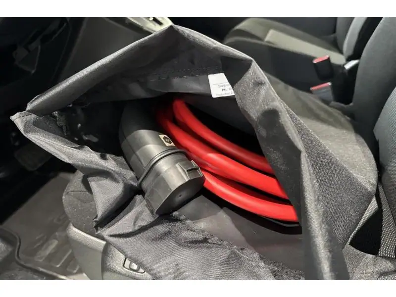 VEHICLE__CONDITION_SERVICE Peugeot e-Expert XL 75 KWH 136CH GREY 29
