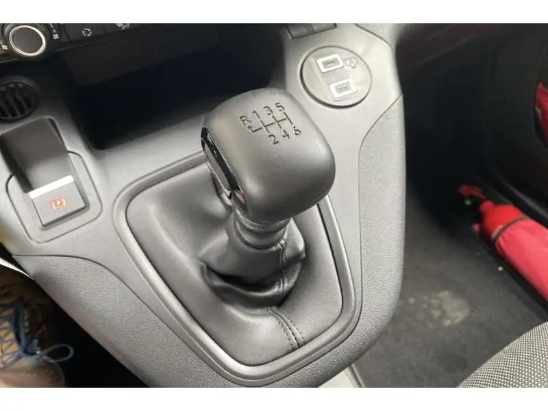 VEHICLE__CONDITION_SERVICE Fiat Doblo VAN L1*Libre12/2025 WHITE 16