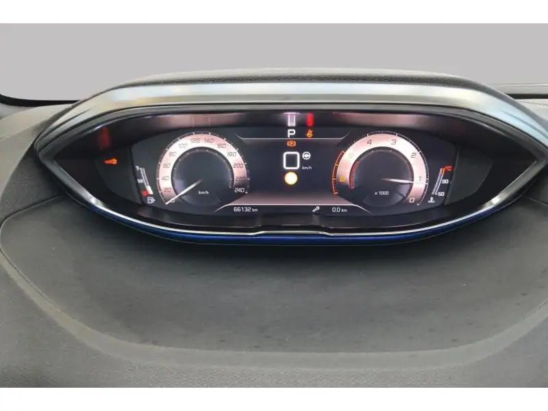 Occasion Peugeot 3008 gt WHITE 7