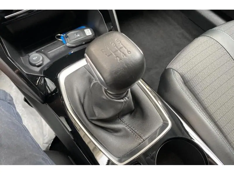 Occasie Peugeot 2008 Allure GREY 16