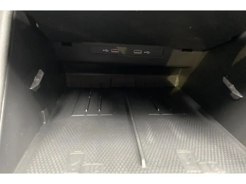 Occasion Volkswagen Tiguan R-Line* Caméra GPS Boite auto. GREY 41