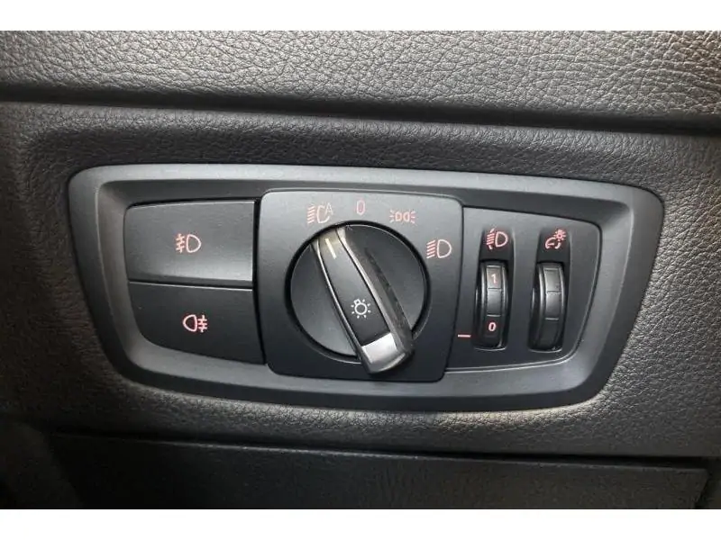 Occasion BMW Serie 2 220 i Cabriolet automatique Kit M GREY 23