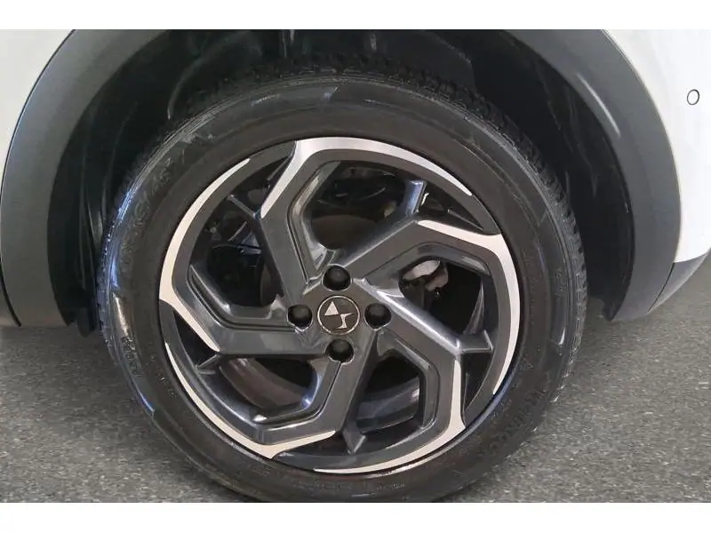 Occasion DS Automobiles DS 3 Crossback 3 Crossback Rivoli WHITE 19