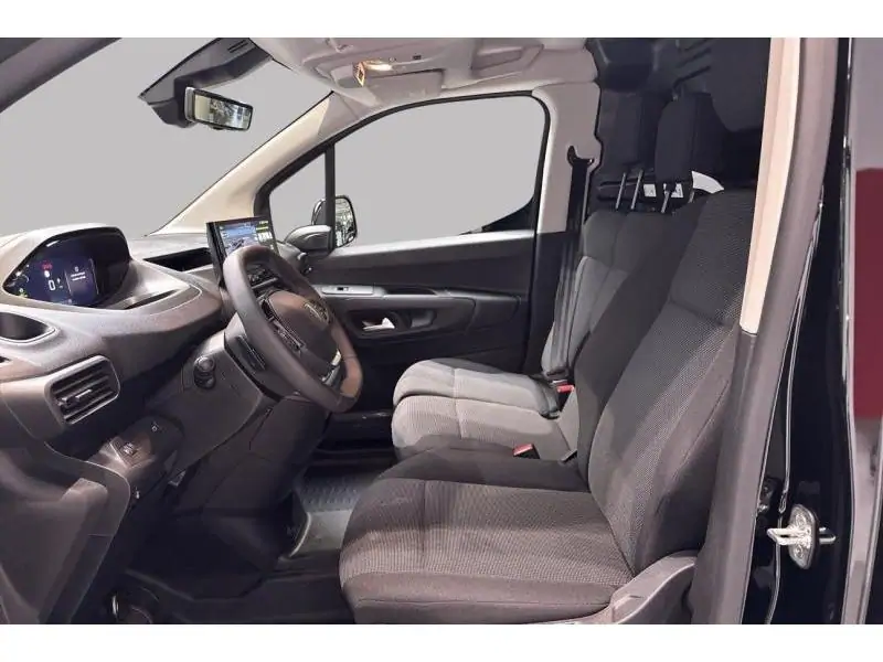 VEHICLE__CONDITION_SERVICE Peugeot Partner Light Full Option 3pl BLACK 10
