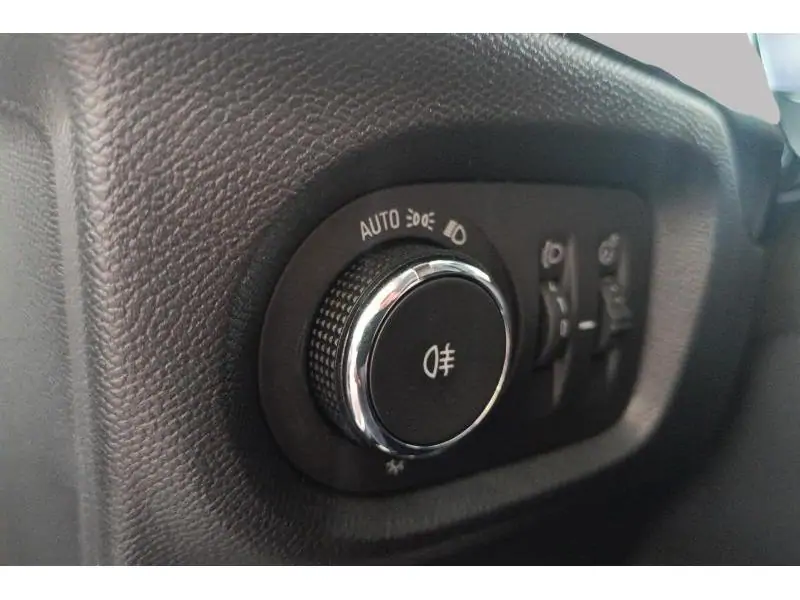 Occasion Opel Corsa F Elegance GREY 21