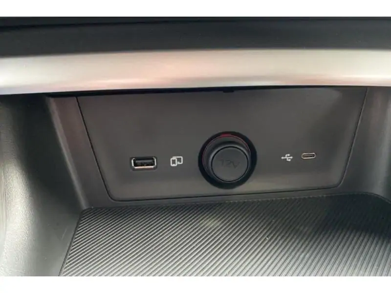 Occasion MG ZS COMFORT 1.5 HYBRID + WHITE 37