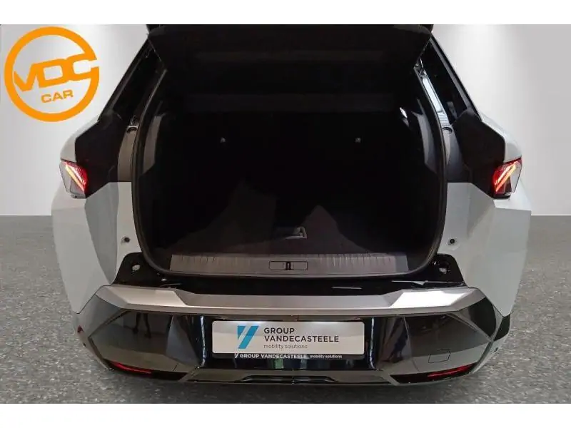 Occasion Peugeot 3008 GT 210 WHITE 17