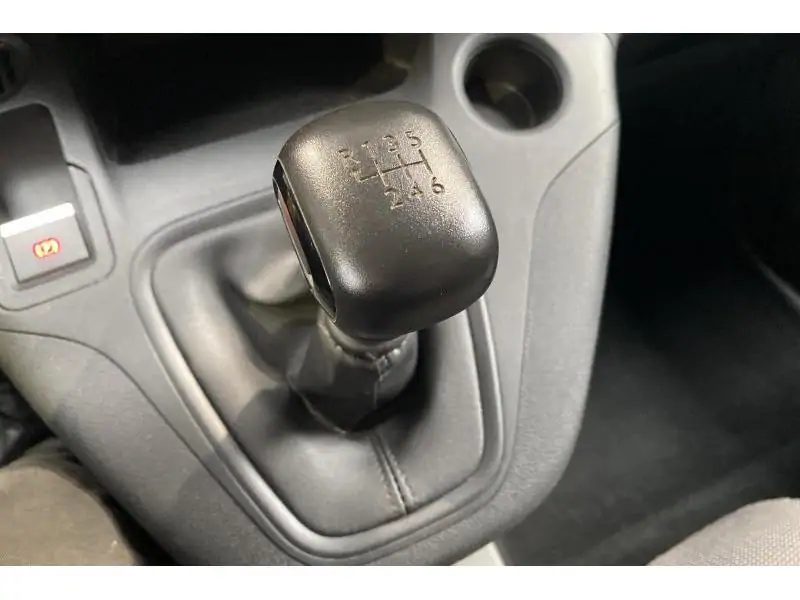 Occasion Opel Combo CARGO 1.5 D BLACK 16