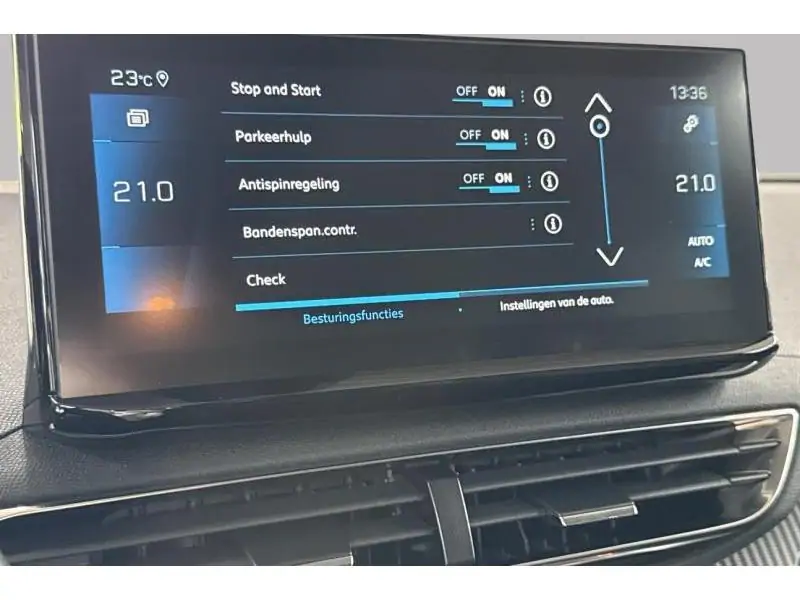 Occasion Peugeot 3008 STYLE - AUTOMAAT GREY 26