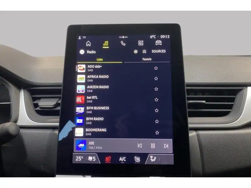 Occasion Renault Captur II WHITE 32