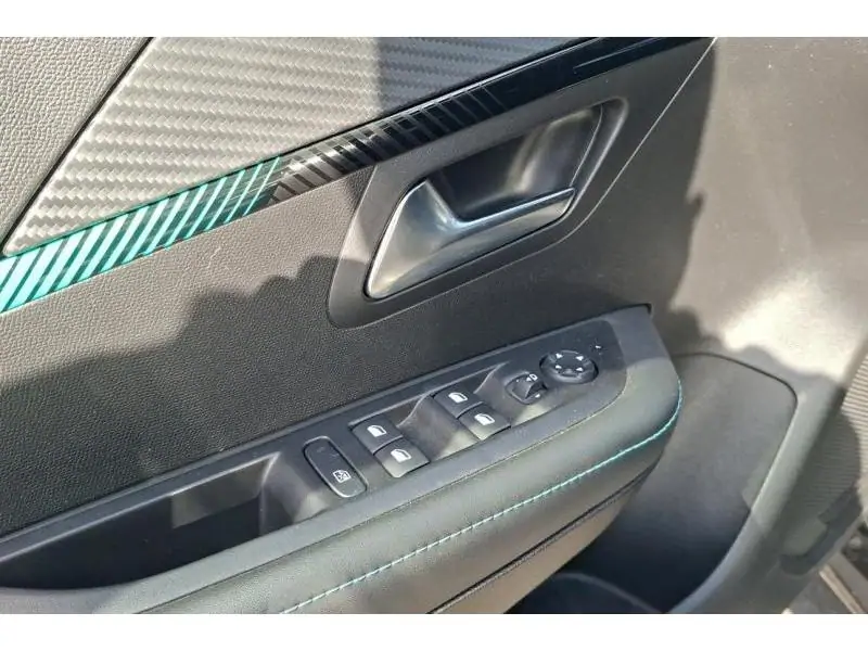 Occasion Peugeot 208 Allure 100pk gps BLACK 17