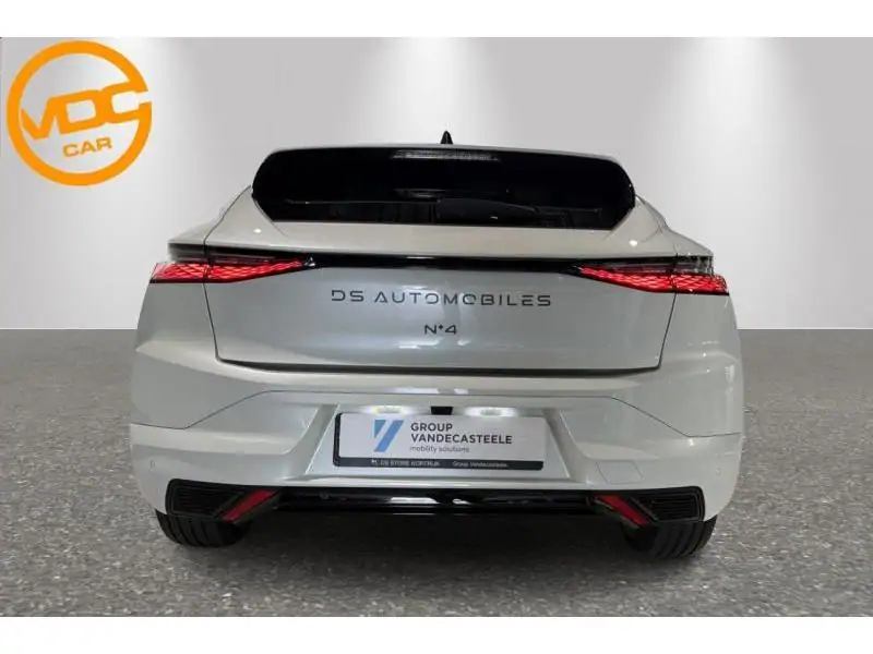 VEHICLE__CONDITION_SERVICE Peugeot 5008 ALLURE Hybrid 145 ch e-DSC6 GREY 7