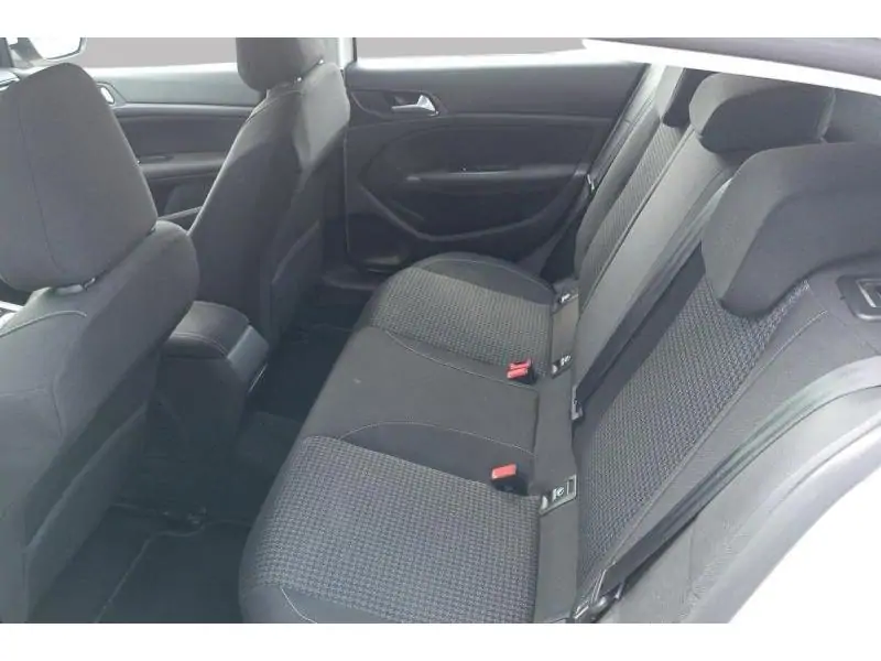 Occasion Peugeot 308 II Active Pack WHITE 18
