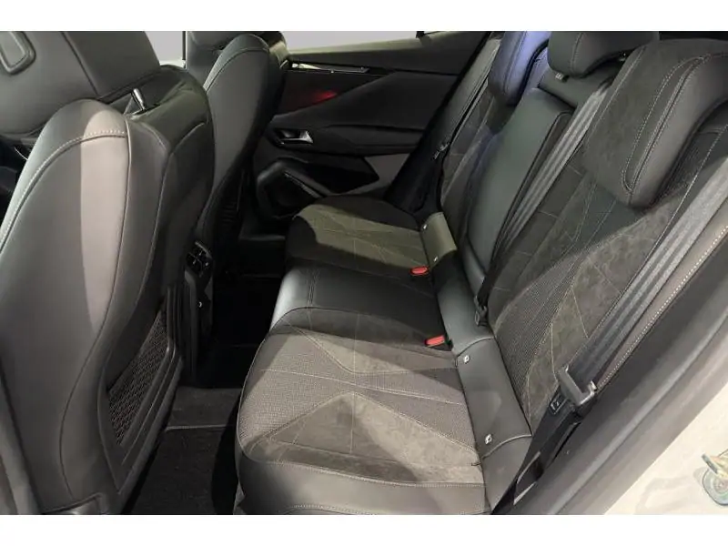 VEHICLE__CONDITION_SERVICE Peugeot 5008 ALLURE Hybrid 145 ch e-DSC6 GREY 18