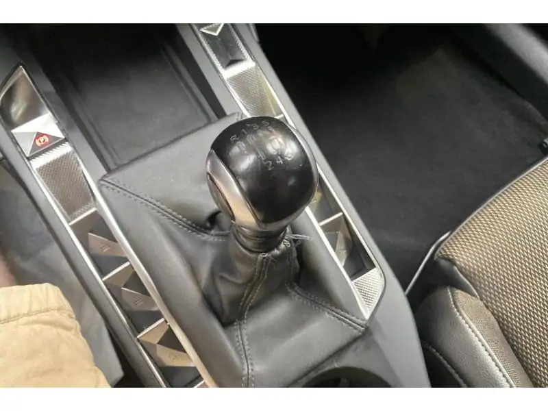 Occasion DS Automobiles DS 3 Crossback Crossback Bastille GREY 16