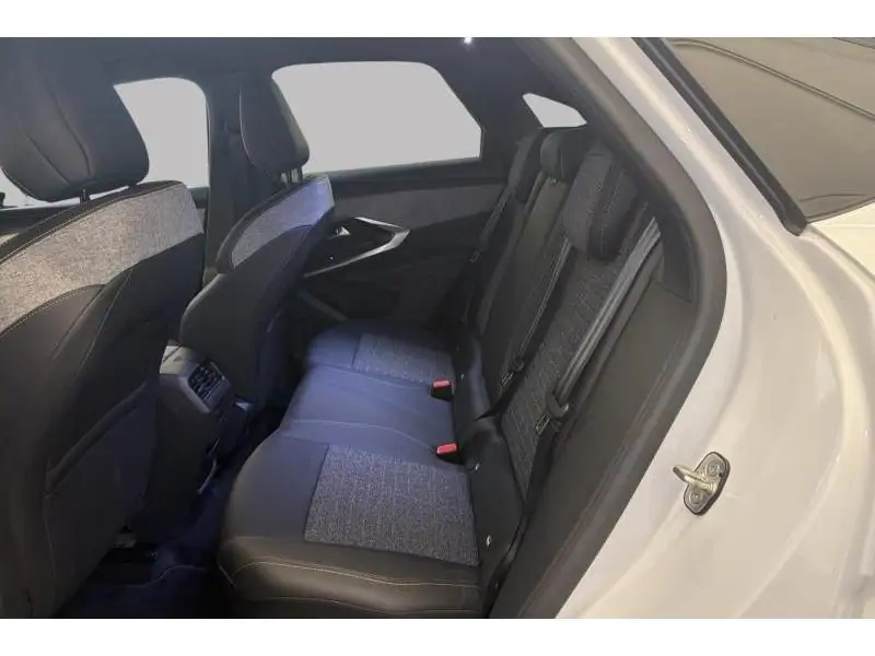 Occasion Peugeot 3008 Allure avec 360° Camera Attache Remorque WHITE 18