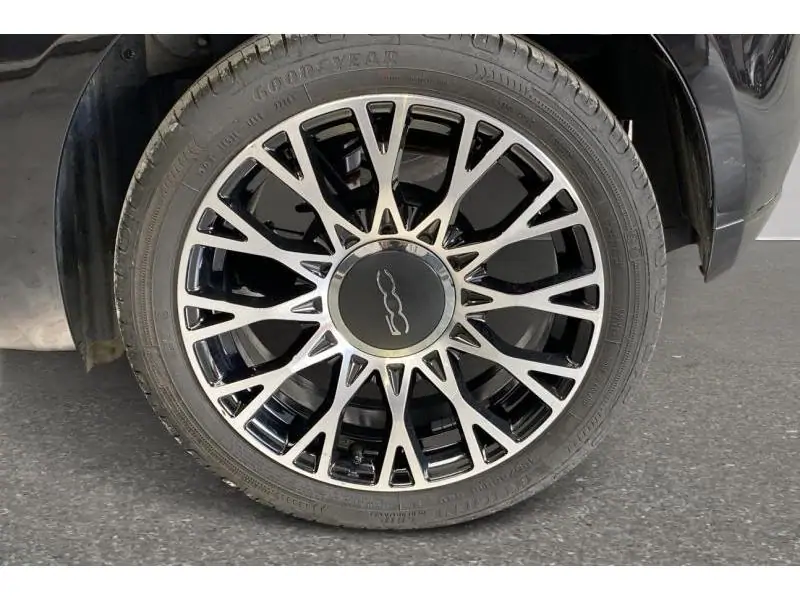 Occasie Fiat 500 Hybrid BLACK 20