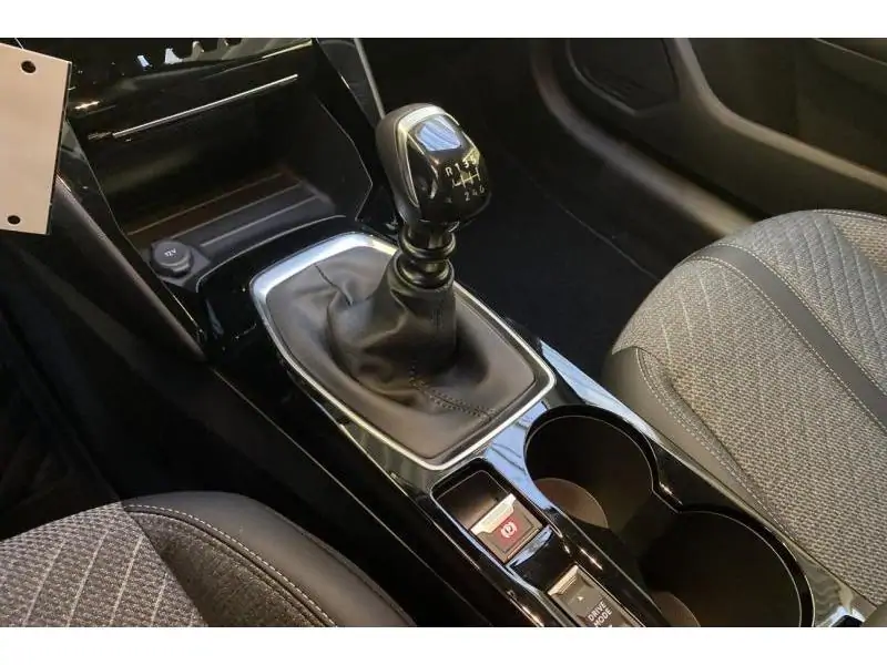 VEHICLE__CONDITION_SERVICE Peugeot 208 Allure WHITE 10