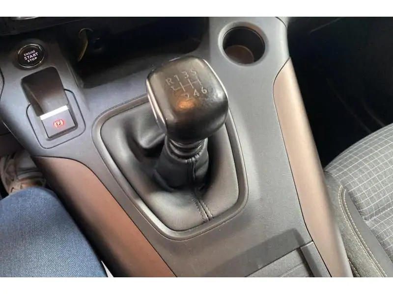 Occasion Peugeot Rifter GT Line GREY 16