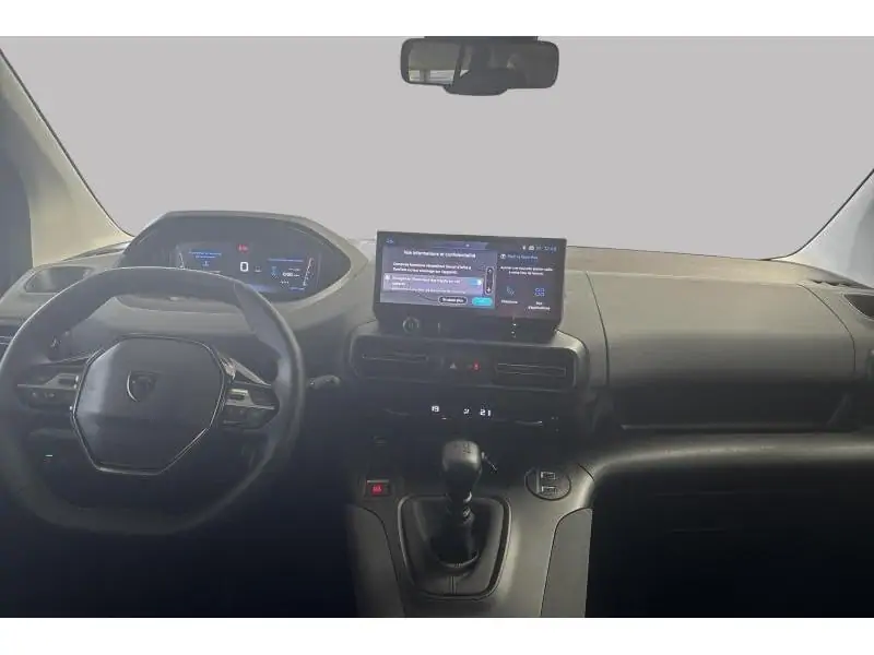 VEHICLE__CONDITION_SERVICE Peugeot Rifter STANDARD ALLURE GREEN 11