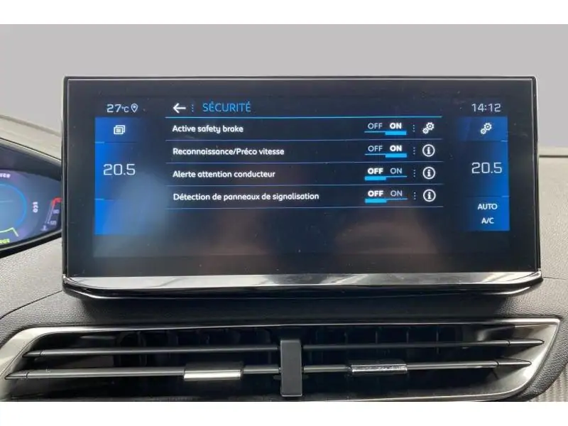 Occasion Peugeot 3008 Allure Pack Hybris 136 BLUE 30