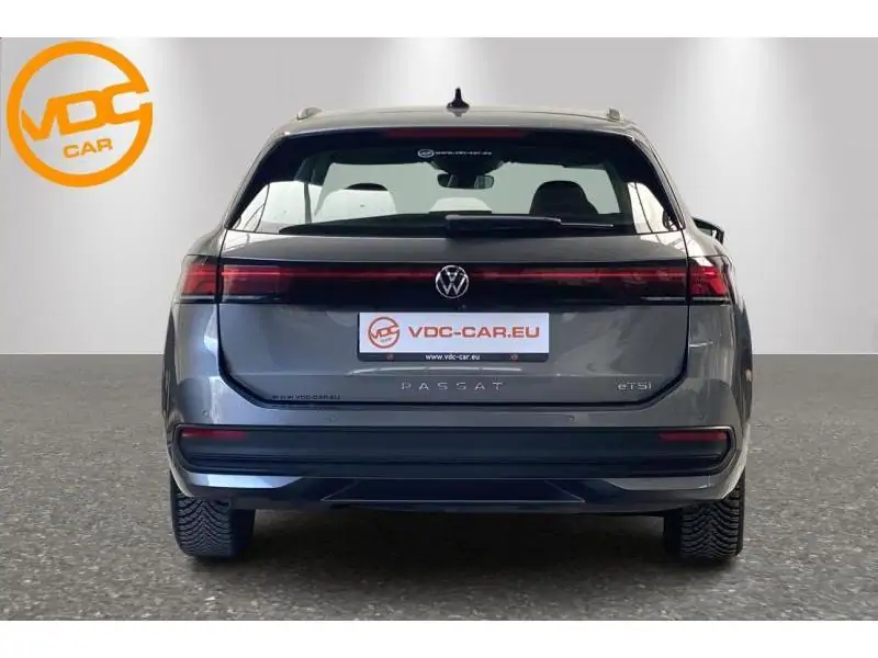 Occasion Volkswagen Passat Variant 1.5 eTSI DSG7 Business Premium GREY 7