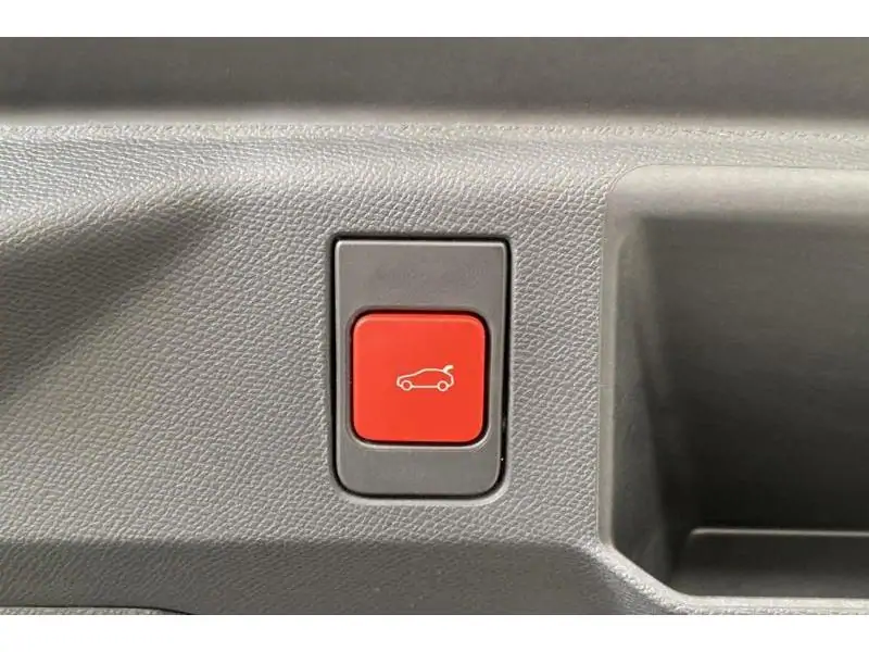 Occasion Peugeot 5008 GT - HYBRID - 7PL - 145 PK GREY 24