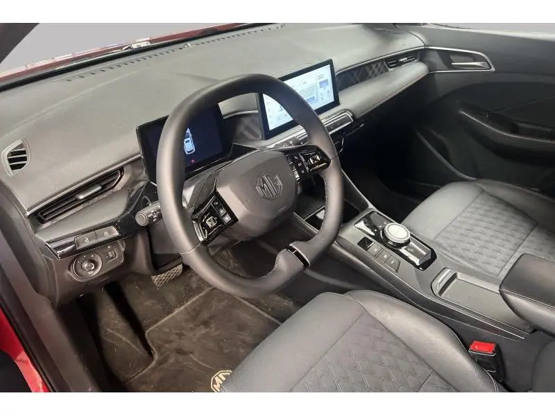 Démo MG MG3 HYBRID+ LUXURY RED 11