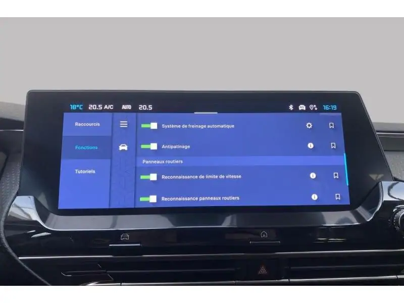 Occasion Citroen C5 X SHINE WHITE 36