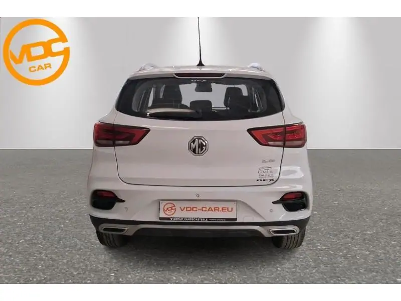 Occasion MG ZS luxury WHITE 7