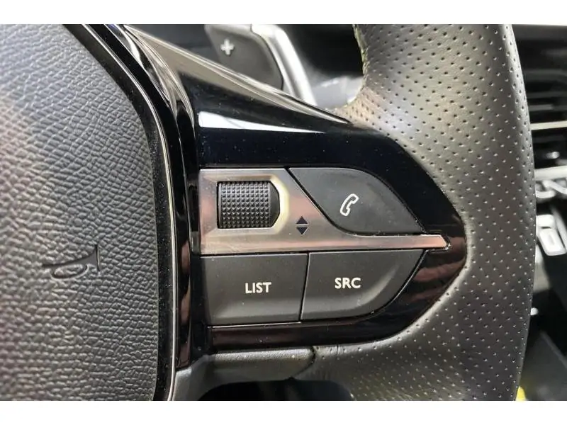 Occasion Peugeot 2008 GT WHITE 22