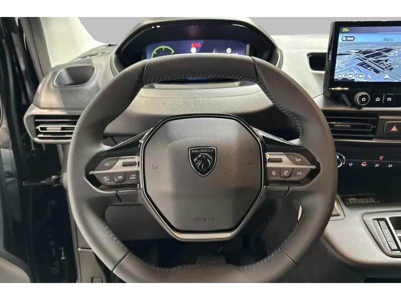 VEHICLE__CONDITION_SERVICE Peugeot Partner Light Full Option 3pl BLACK 12