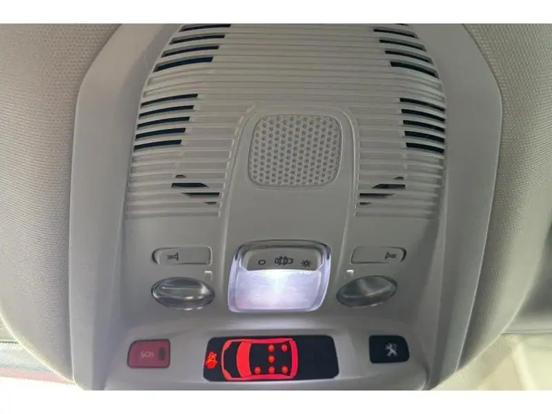 Occasion Peugeot 5008 Allure - 7 PL - CAMERA GREY 29