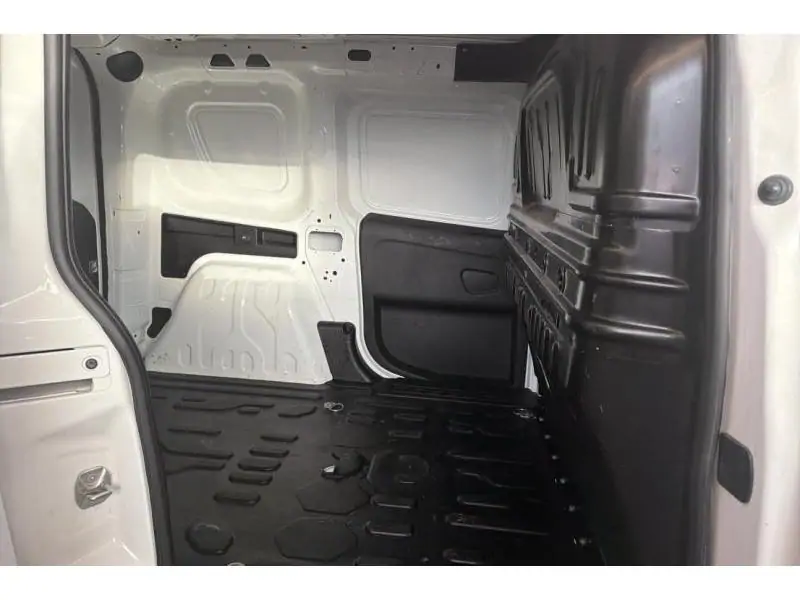 Occasion Fiat Doblo 1.6d WHITE 18