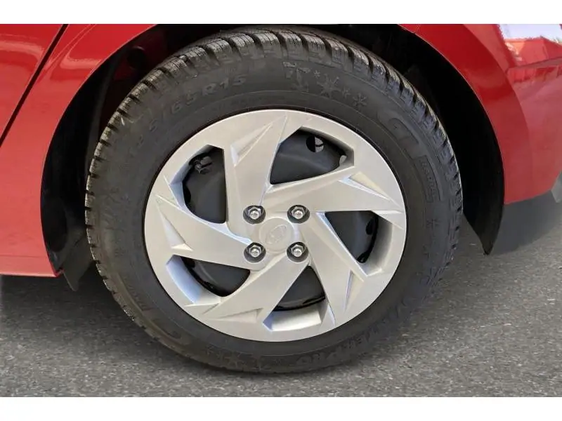 Occasion Hyundai i20 Berline MANUAL RED 20