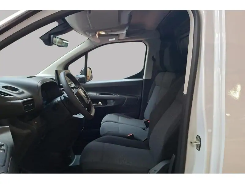 Démo Citroen Berlingo M Diesel 130ch Automatique WHITE 10