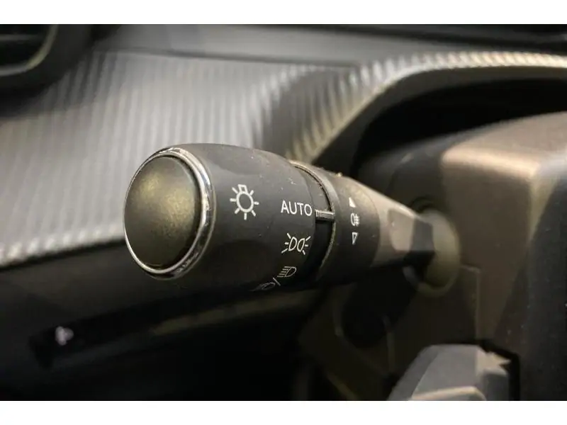 Occasion Peugeot 208 Allure GREY 23