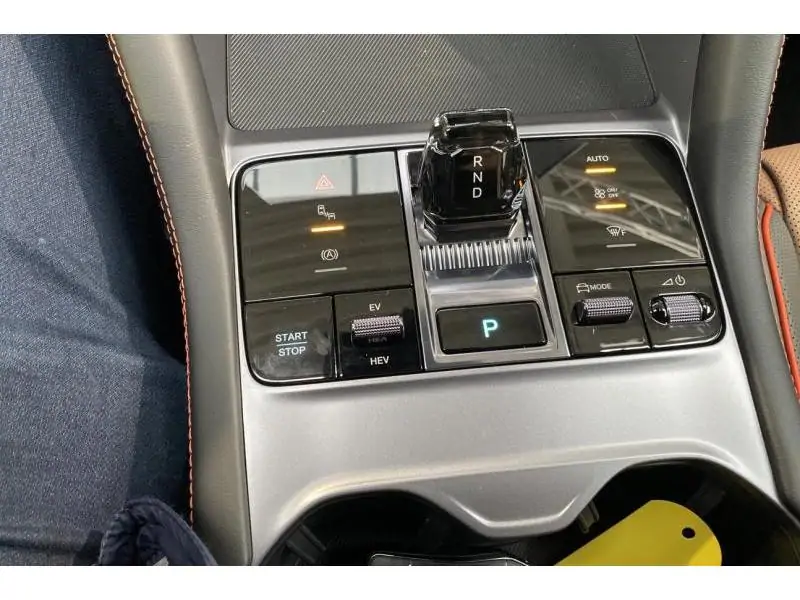 Occasion BYD Seal U DM-I DM-i 218 PHEV BOOST 2WD BLACK 16