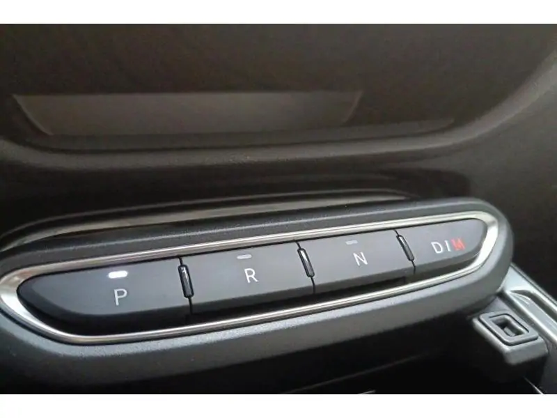 VEHICLE__CONDITION_SERVICE Fiat 600 Hybrid La Prima 136cv RED 16