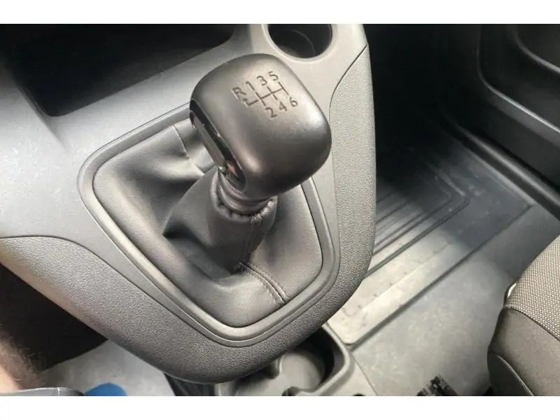 Occasion Toyota ProAce City Duty WHITE 16