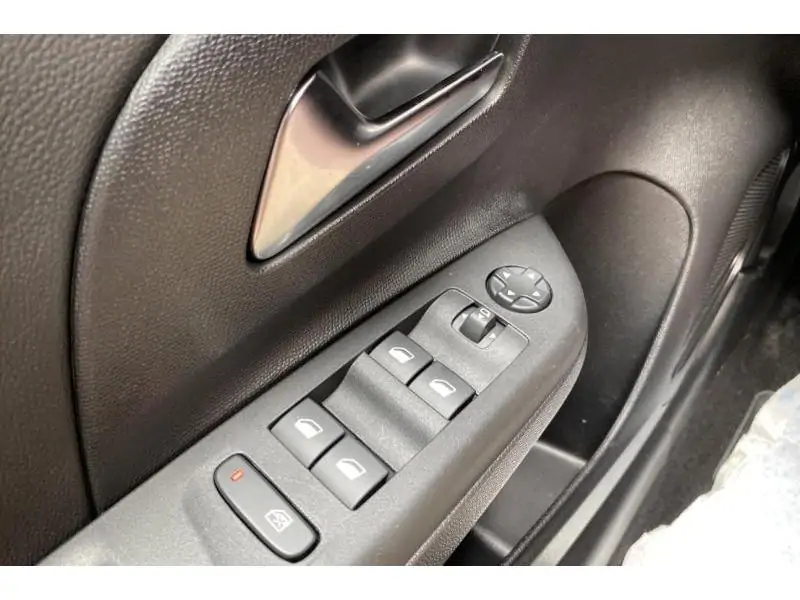 Occasion Opel Corsa GS WHITE 17