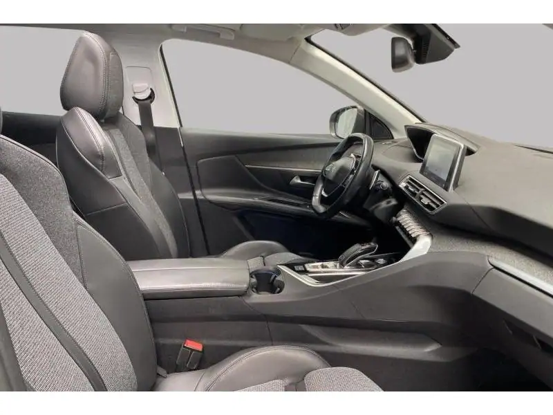 Occasion Peugeot 3008 II Allure WHITE 8