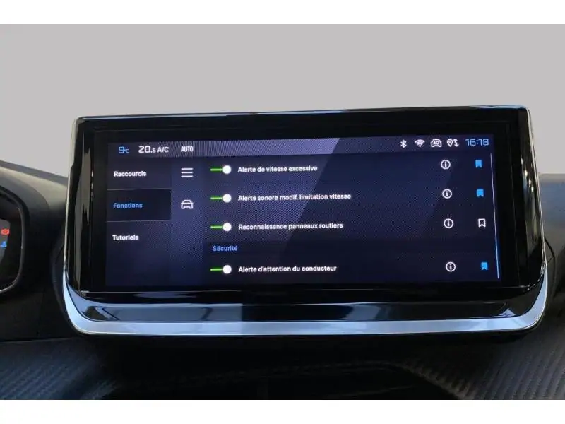 Occasion Peugeot 2008 Allure WHITE 31