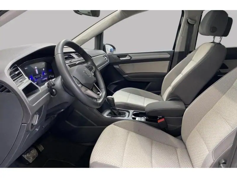 Occasion Volkswagen Touran Comfortline 7 PLACES 1.5 TSI D BLACK 10