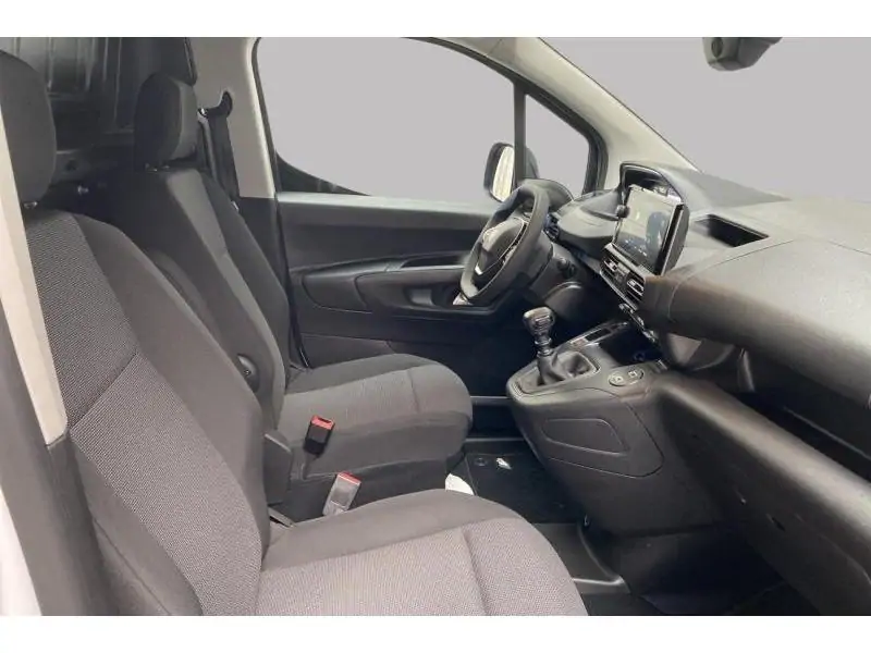 Démo Peugeot Partner ST LIGHT* Mirrorscreen Plancher bois WHITE 8